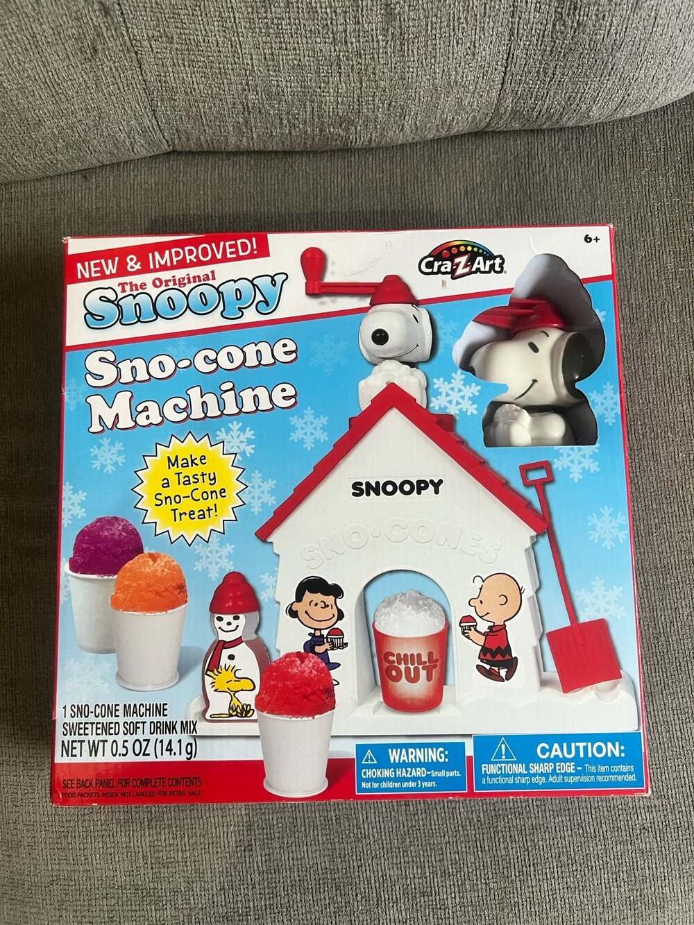 Cra-Z-Art The Original Snoopy Sno-Cone Machine New & Improved